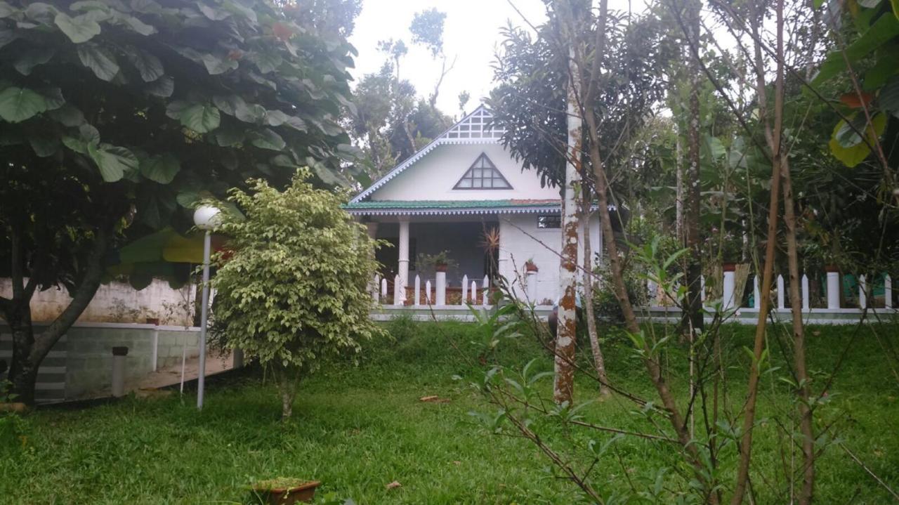 Green Ark Resorts Thekkady Szoba fotó